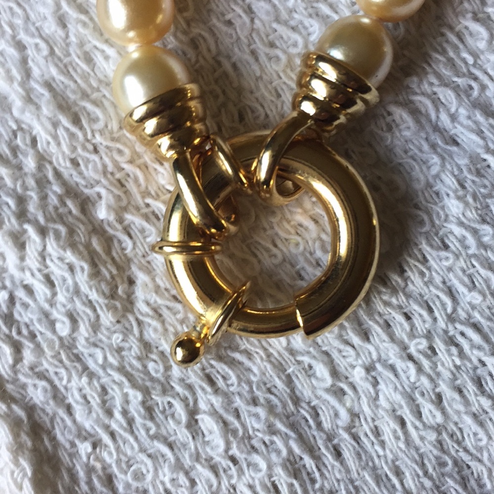 Long faux pearl necklace